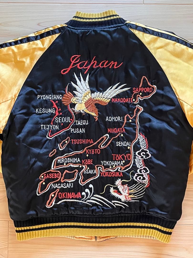 東洋エンタープライズ　シュガーケーン　日本地図刺繍 スカジャン 黒/金