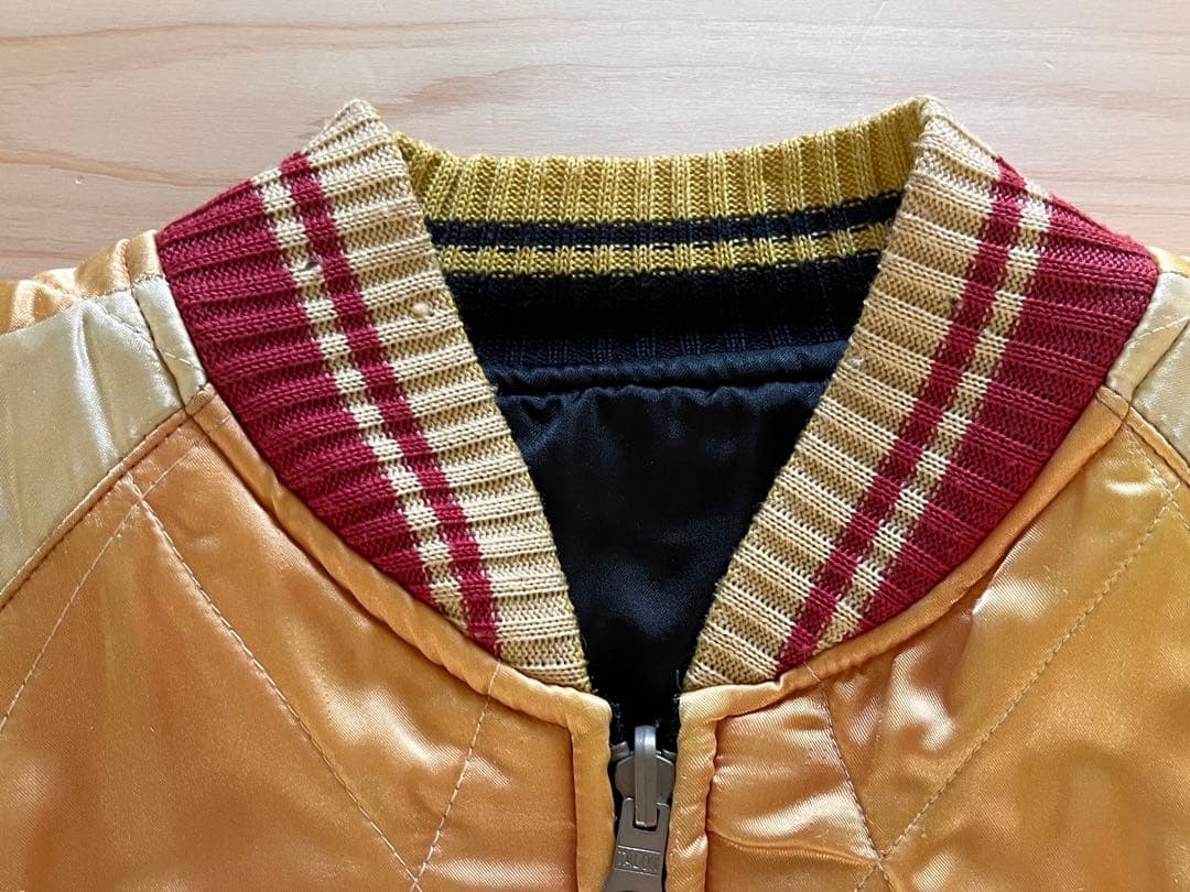 東洋エンタープライズ　シュガーケーン　日本地図刺繍 スカジャン 黒/金