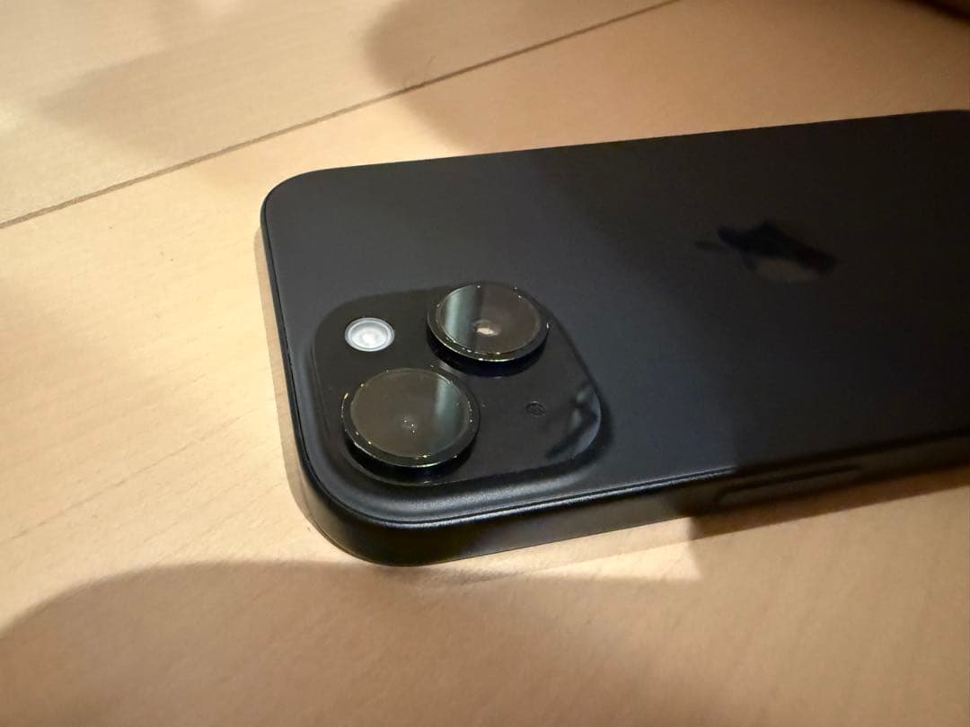 iPhone15 ブラック 256GB _限定保証、ケース、ガラスフィルム付き