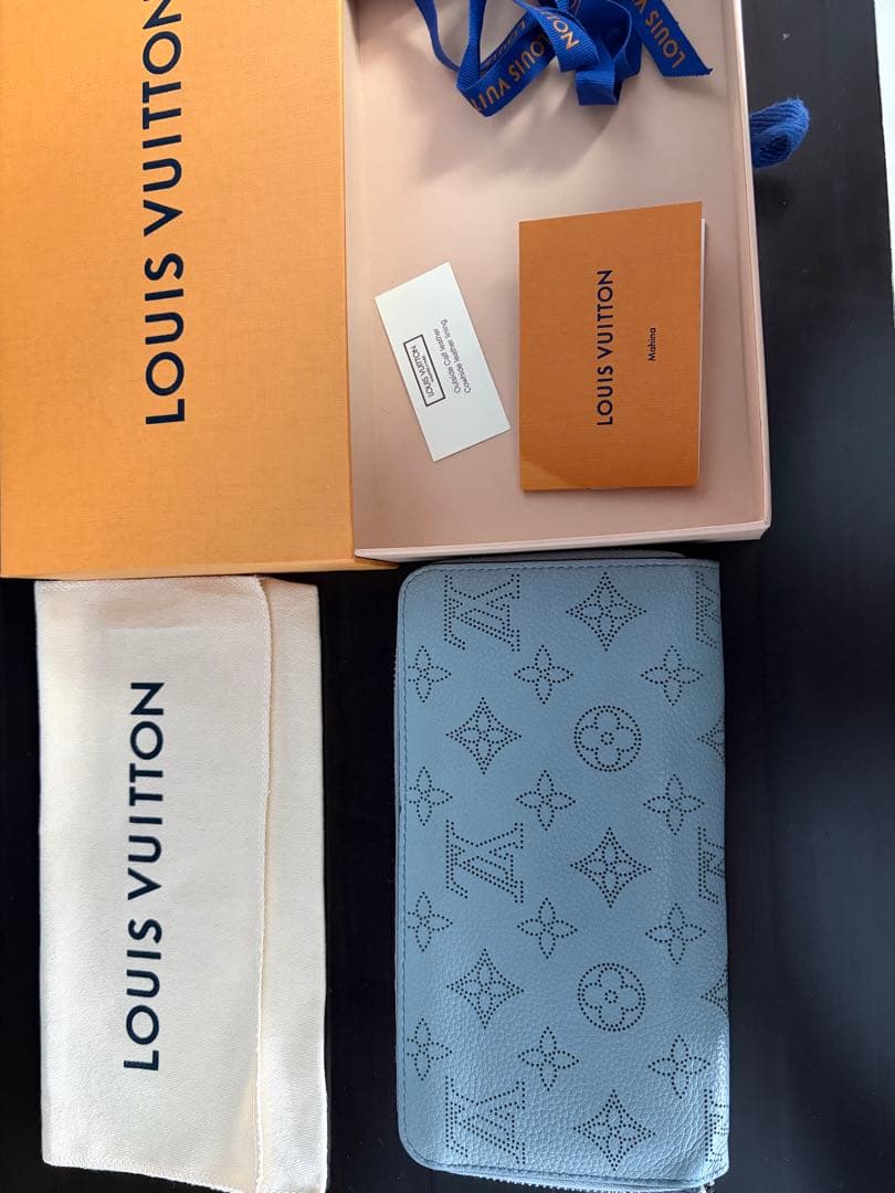 LOUIS VUITTON 長財布 ライトブルー