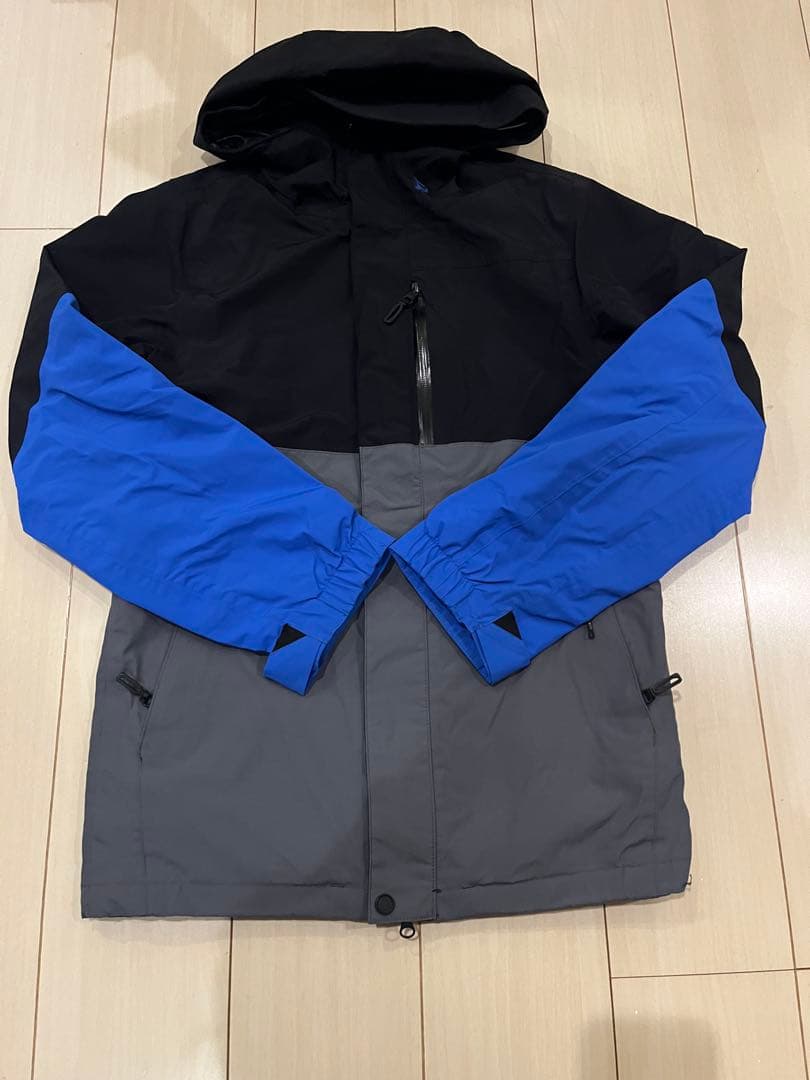 VOLCOM GORE-TEX フード付きジャケット 黒/青/灰