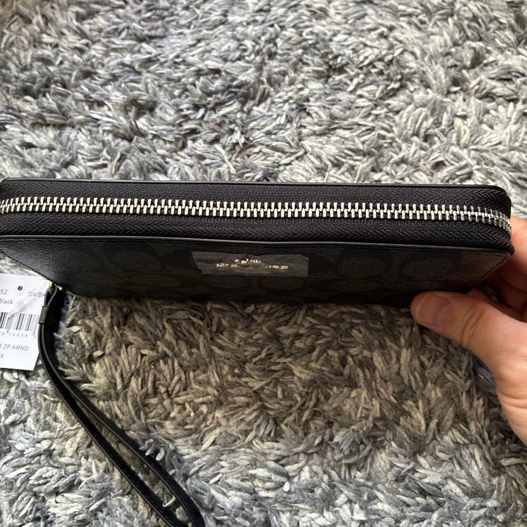 COACH コーチ 長財布　黒　ブラック　シグネチャー　新品未使用　ストラップ