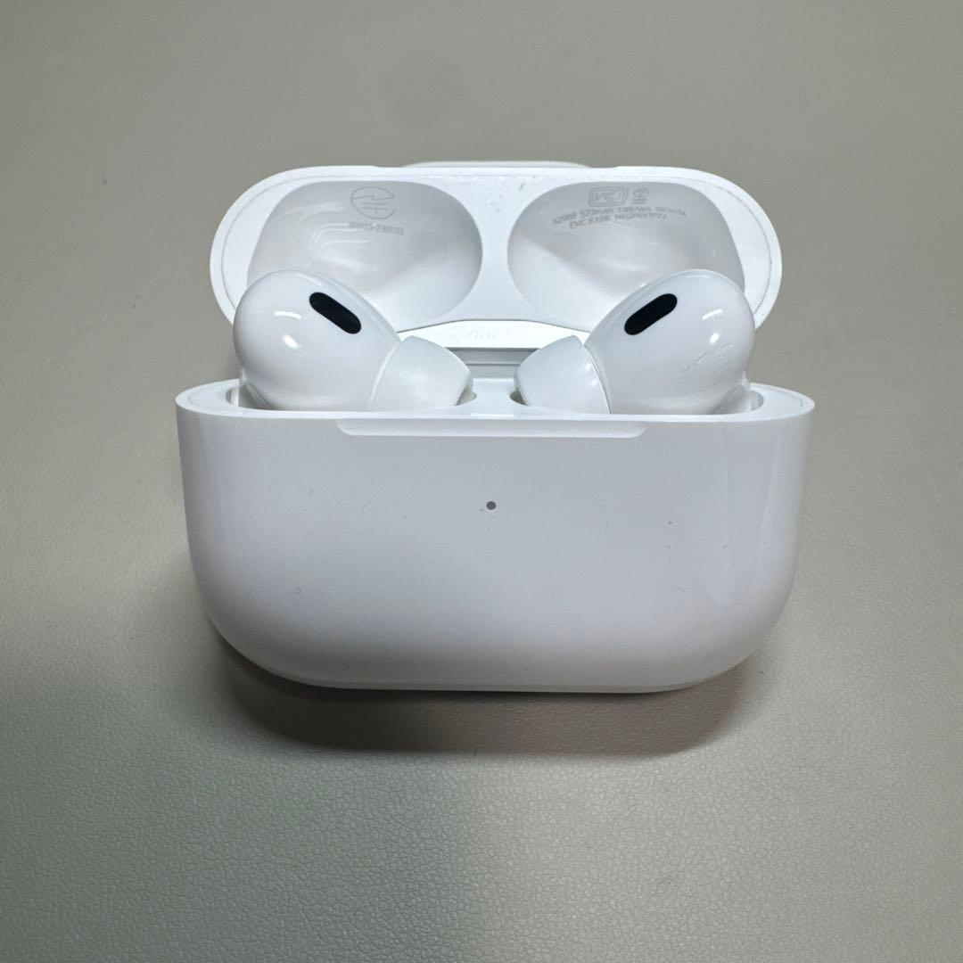 AirPods Pro （第2世代） タイプCケース付