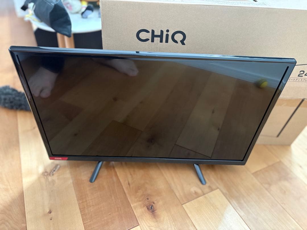 おおぞら　美品 maxzen CHiQ チューナーレステレビ　24型