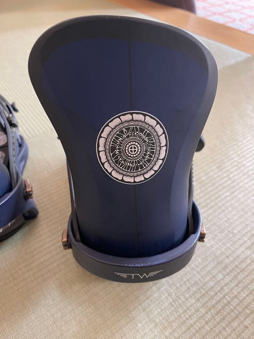 FLUX SR 18-19モデル　カラーTyler Warren