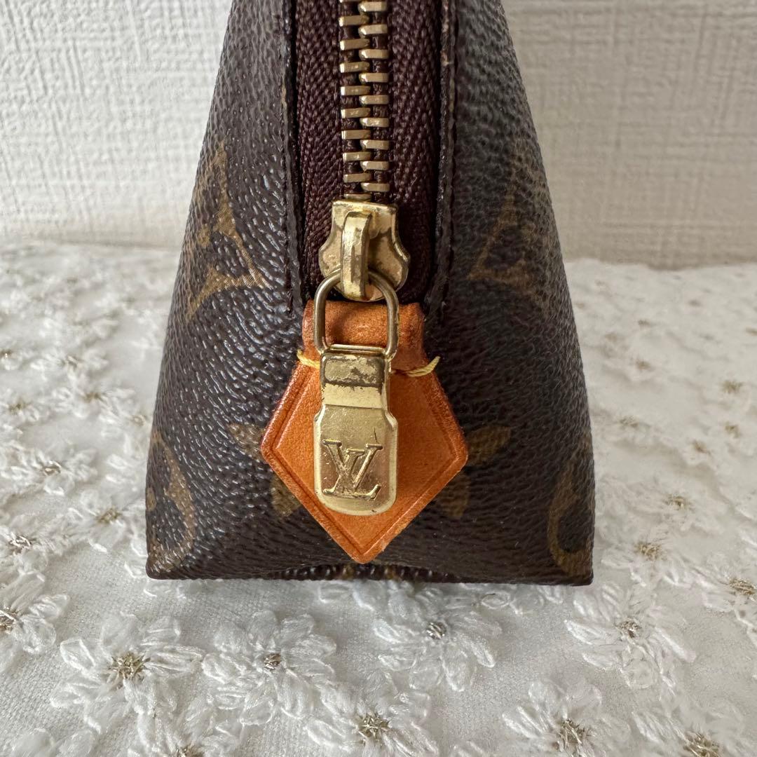 ヴィトンルイヴィトン ポーチ ポシェット コスメティック モノグラム