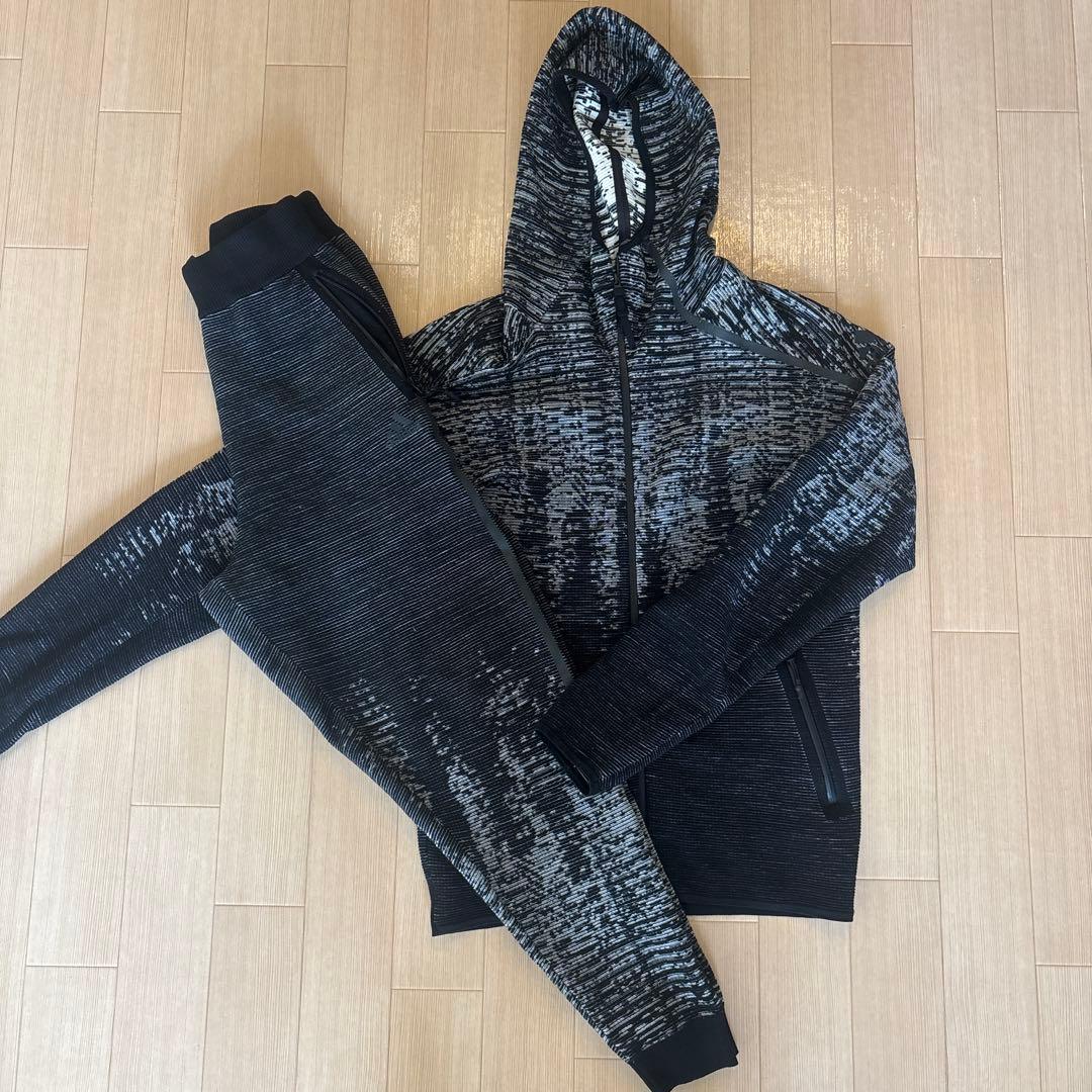 adidas Z.N.E. PULSE KNITパルスニット　セットアップ