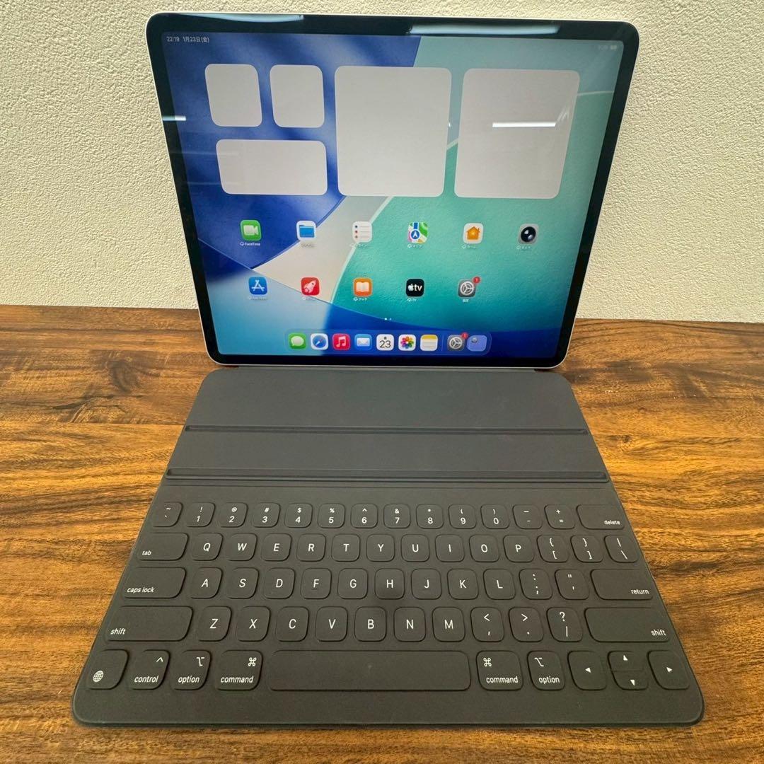 iPad Pro 12.9インチ 第3世代 64GB MTEM2J/A 極美品