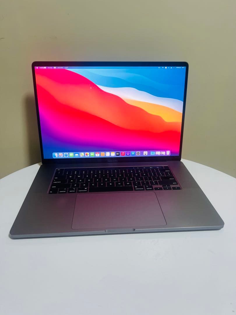 Macbook Pro 2019 16インチ i7/16GB/512GB