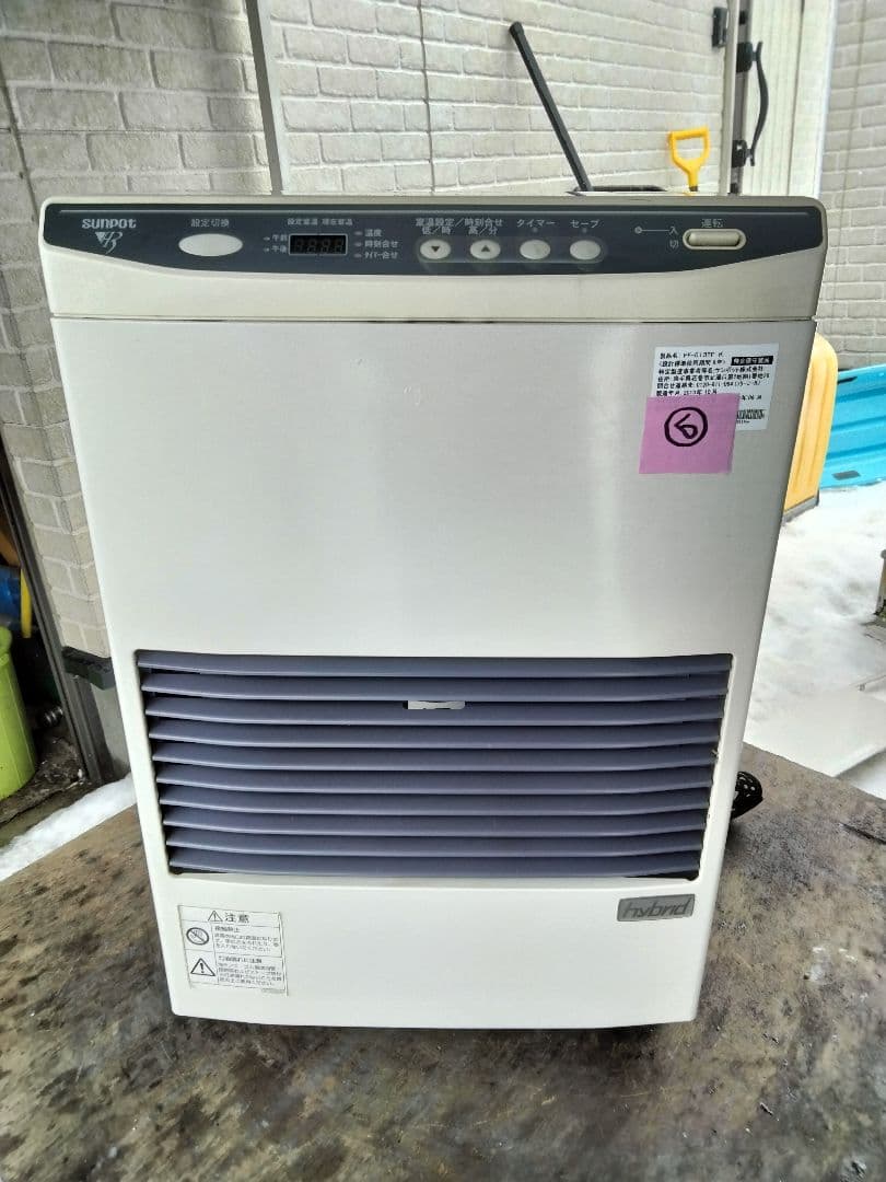 札幌発サンポットFF温風石油ストーブ！品番「FF‐513TF」2013年式中古品