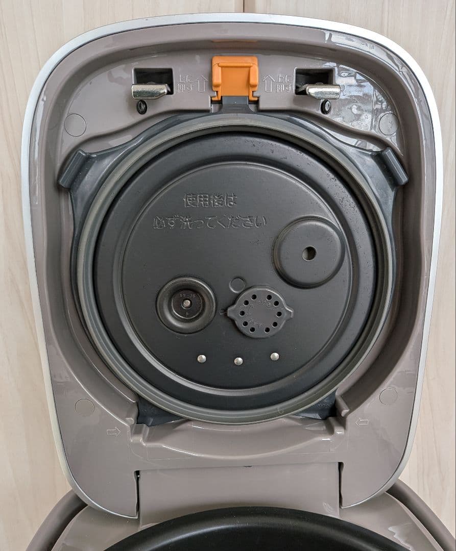 象印 圧力IH炊飯器 NW-PT10 炎舞炊き 豪炎かまど釜 5.5合炊き