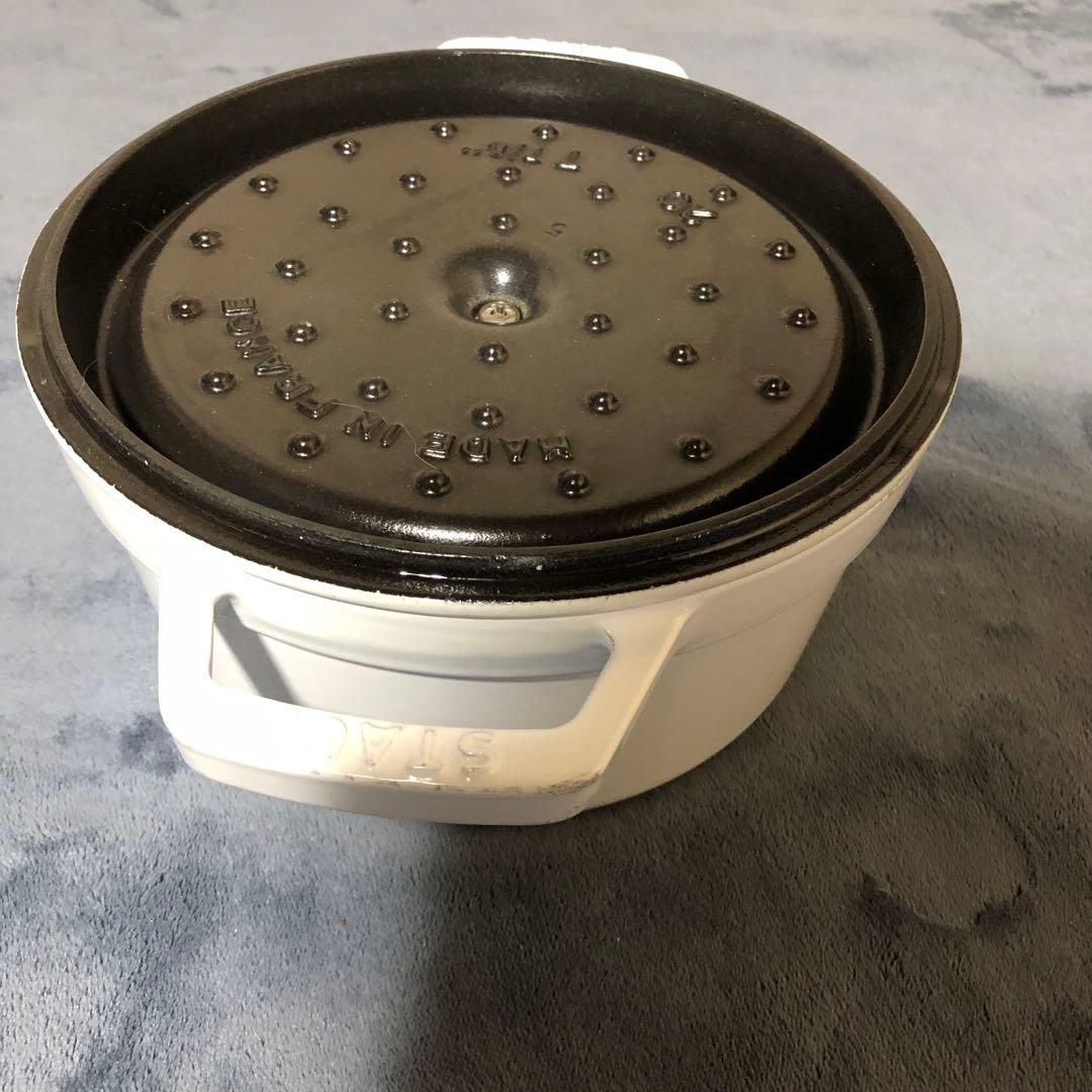 STAUB ストウブ 20cm 白　中古品