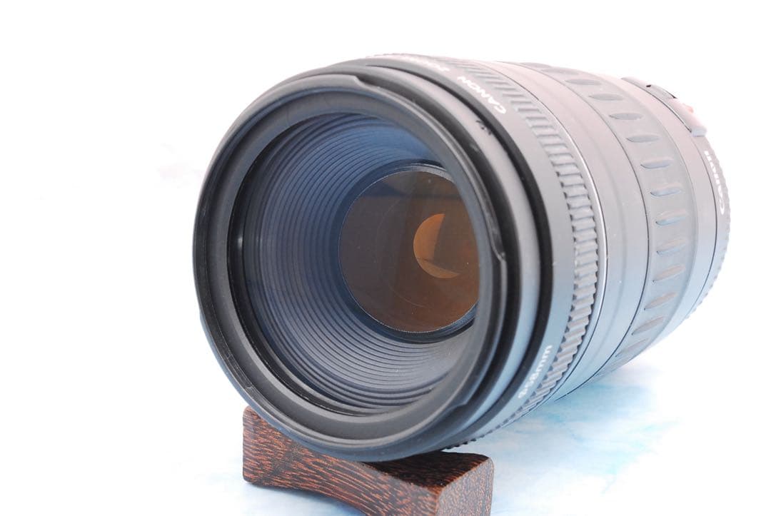 Canon EOS 70D★一眼レフカメラ★超望遠レンズ付★Wi-Fi