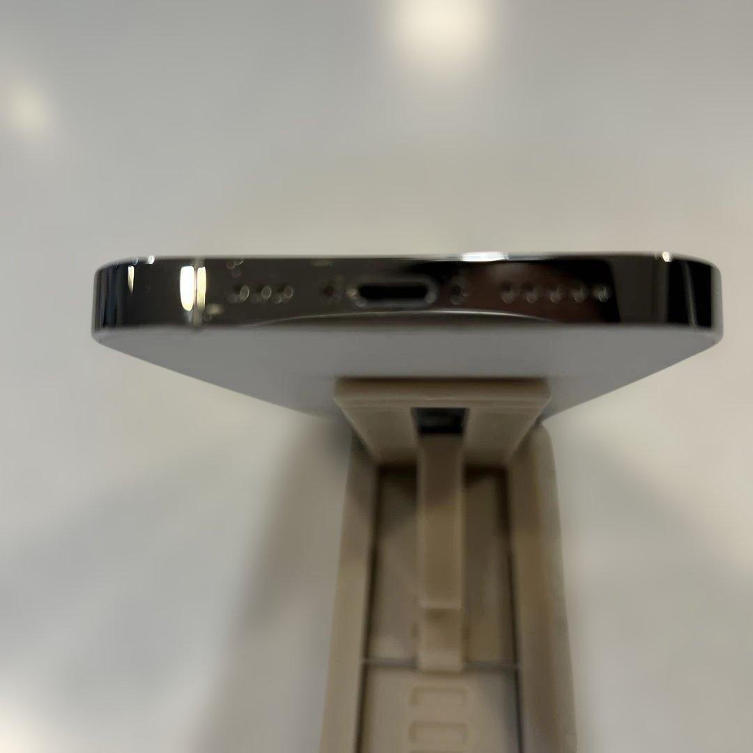 iPhone 14 Pro 256GB シルバー　本体