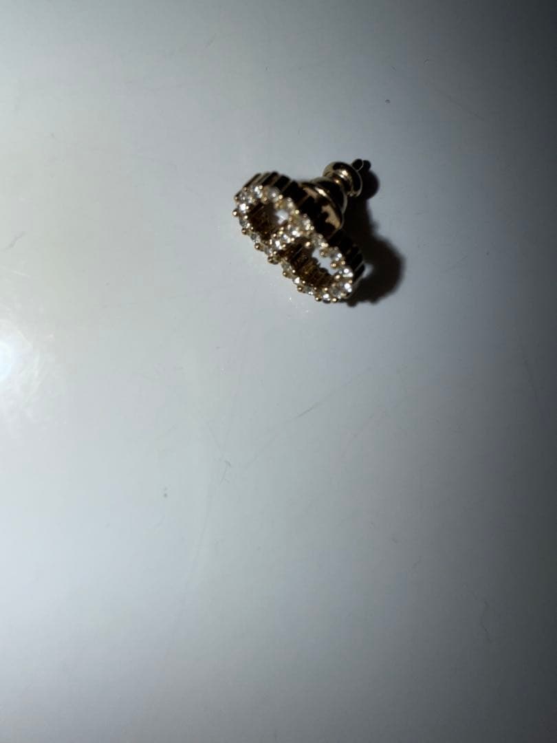 DIORダブルCロゴ ストーン装飾 ピアス(片耳用)