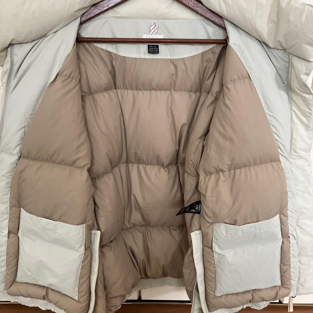 みぃ　NANGAナンガ　スタンドカラーダウンジャケット　WS ホワイト