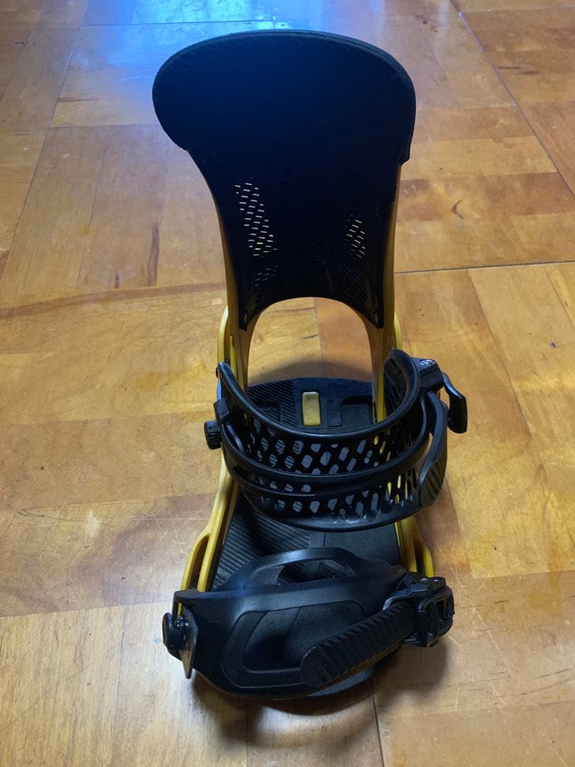 バートン　マラビータ　Mサイズ