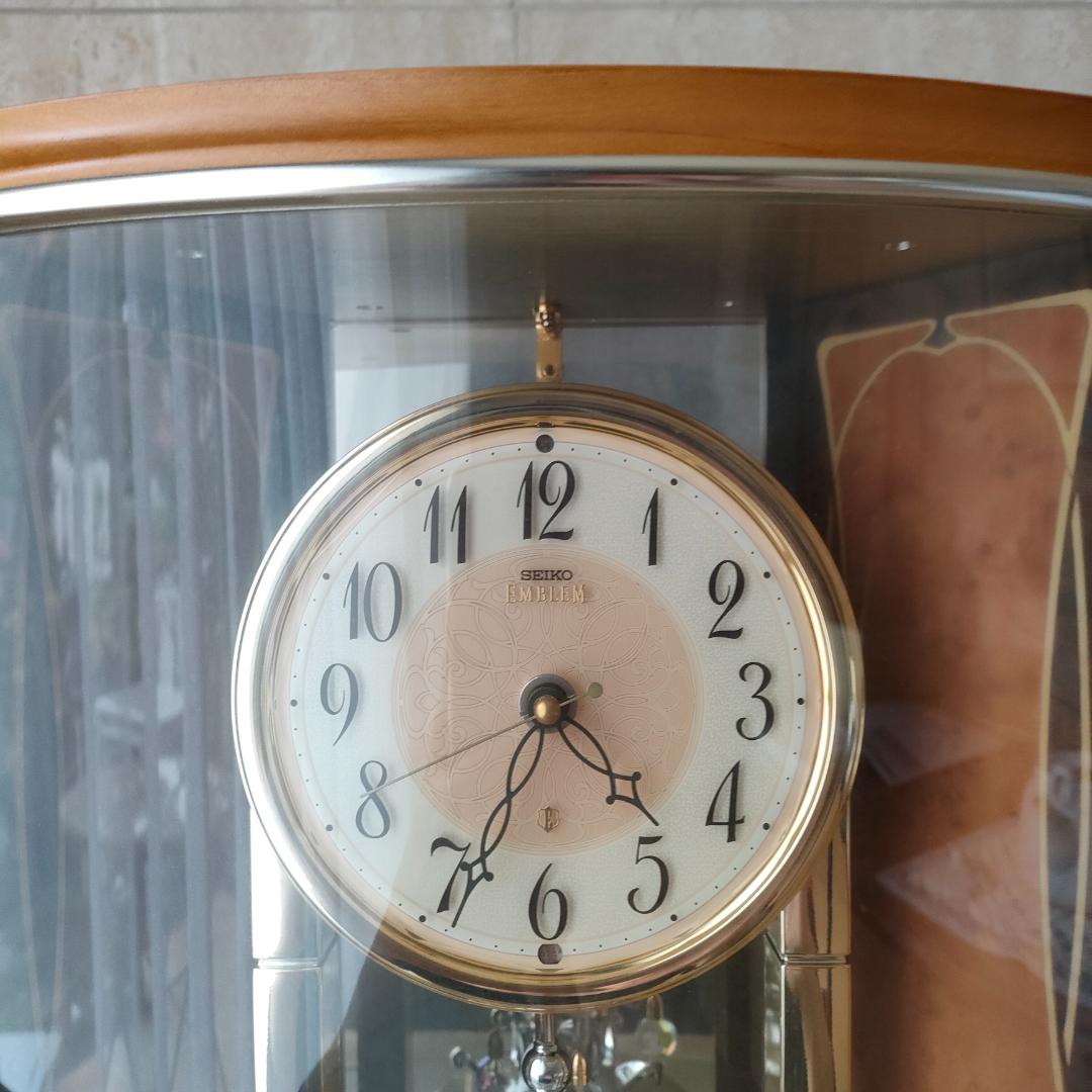 高級電波置時計　SEIKO EMBLEM セイコーエンブレム HW528B