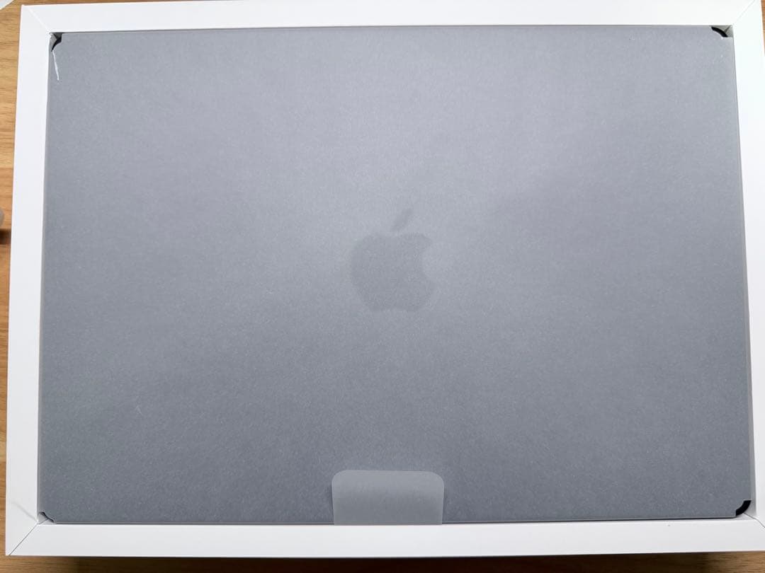 【ほぼ未使用】14インチ MacBook Pro (M4, 16GB, 1TB)