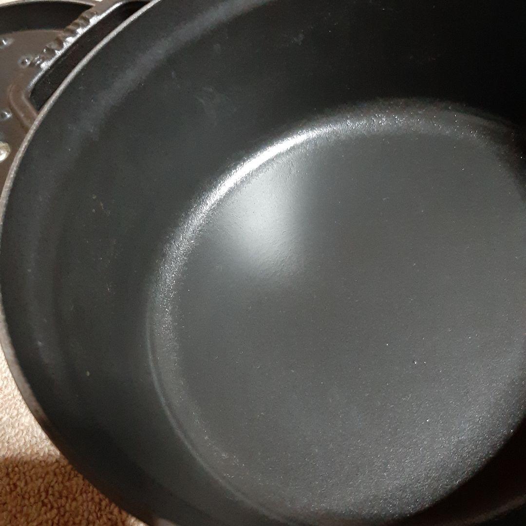 ストウブ ココット ラウンド 24cm 黒