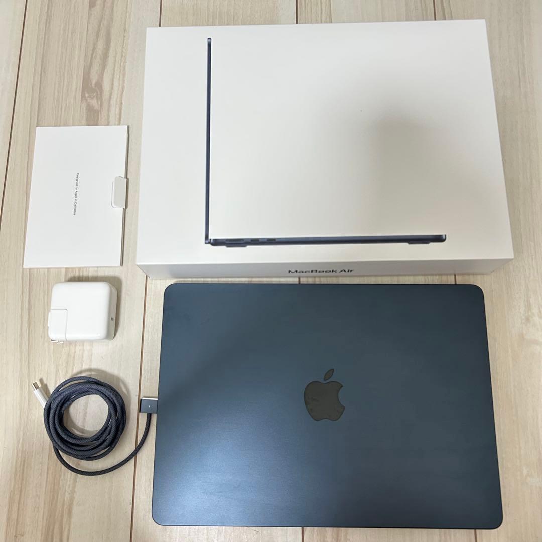 極美品 MacBook Air （m2 ミッドナイト） 13.6インチ