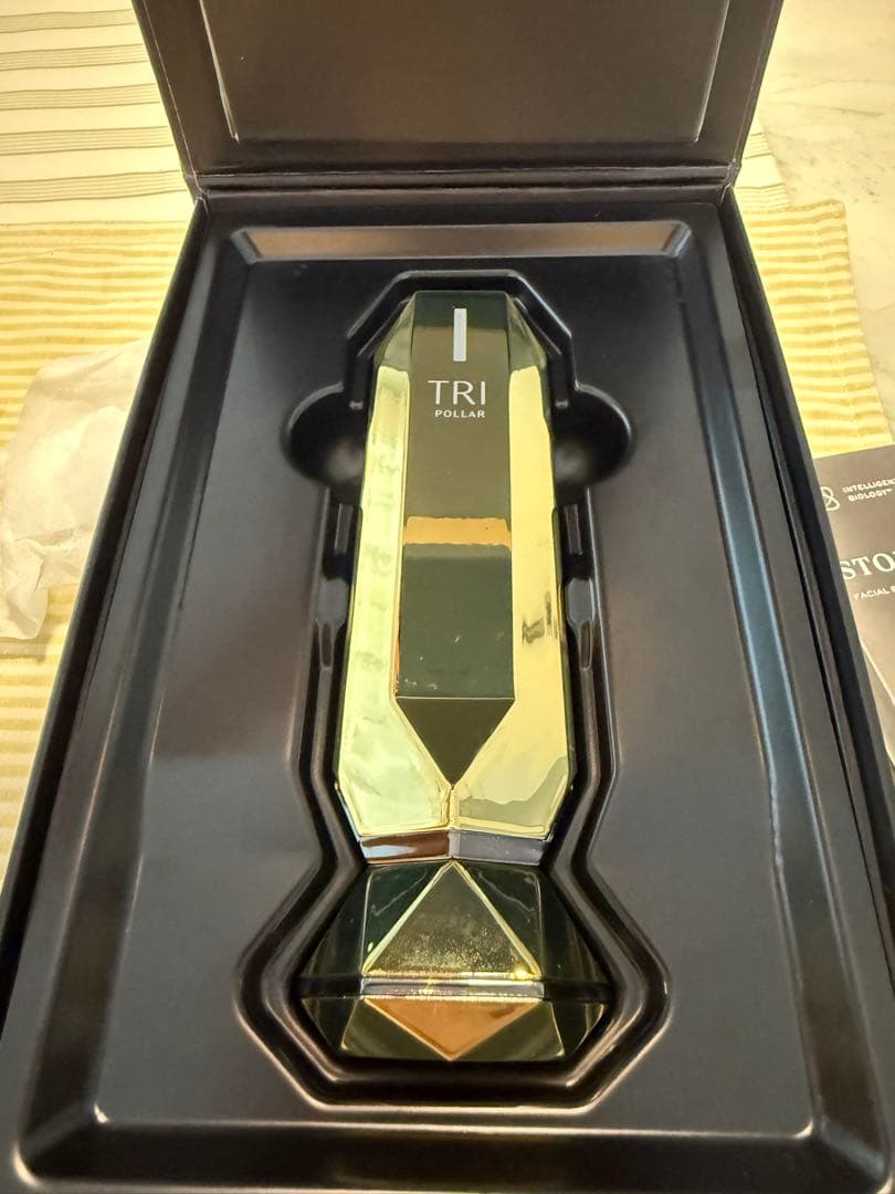 TRIPOLLAR STOP VX GOLD 美顔器 ゴールド