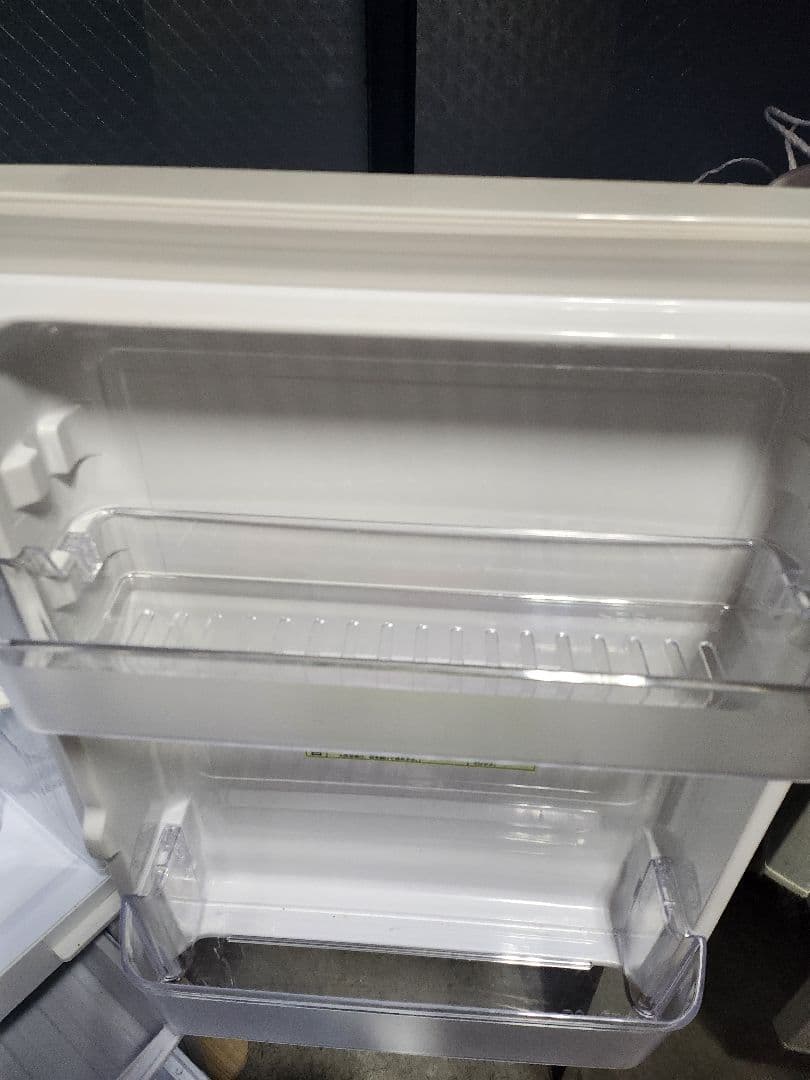 東京23区送料無料 2019年製 シャープ 2ドア冷凍冷蔵庫 137L