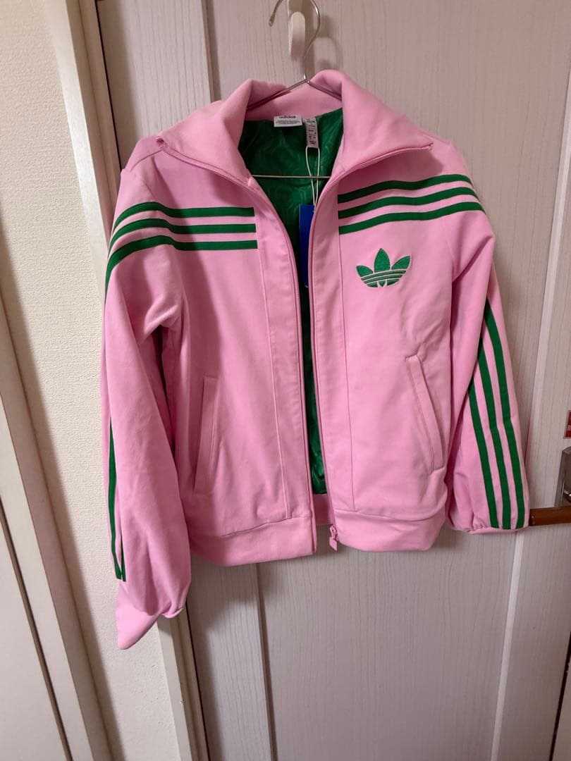 【新品未使用】adidas ピンク ストライプ ジャケット