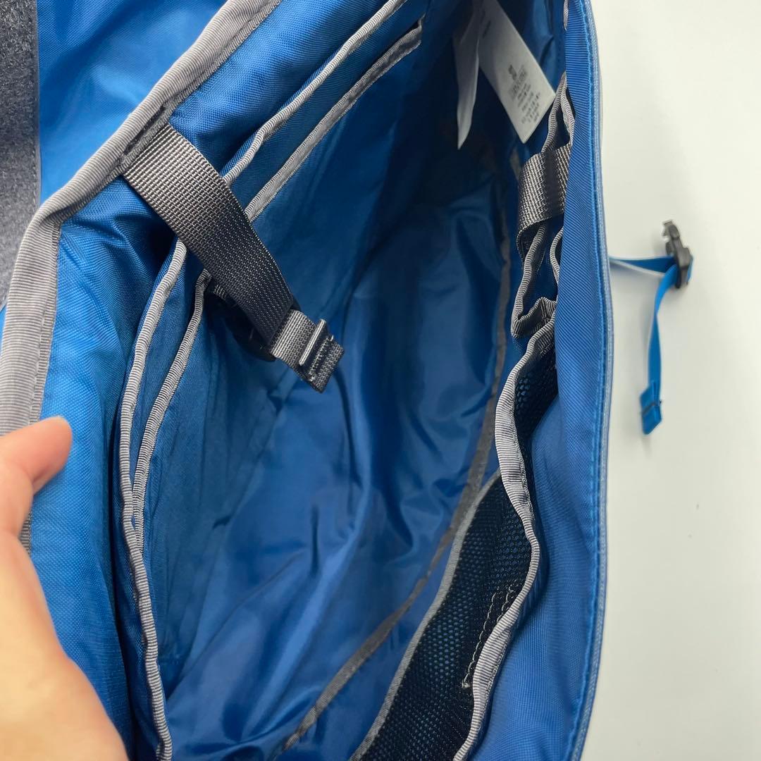 【新品未使用　廃盤品　激レア】パタゴニア　ブラックホール　メッセンジャーバッグ