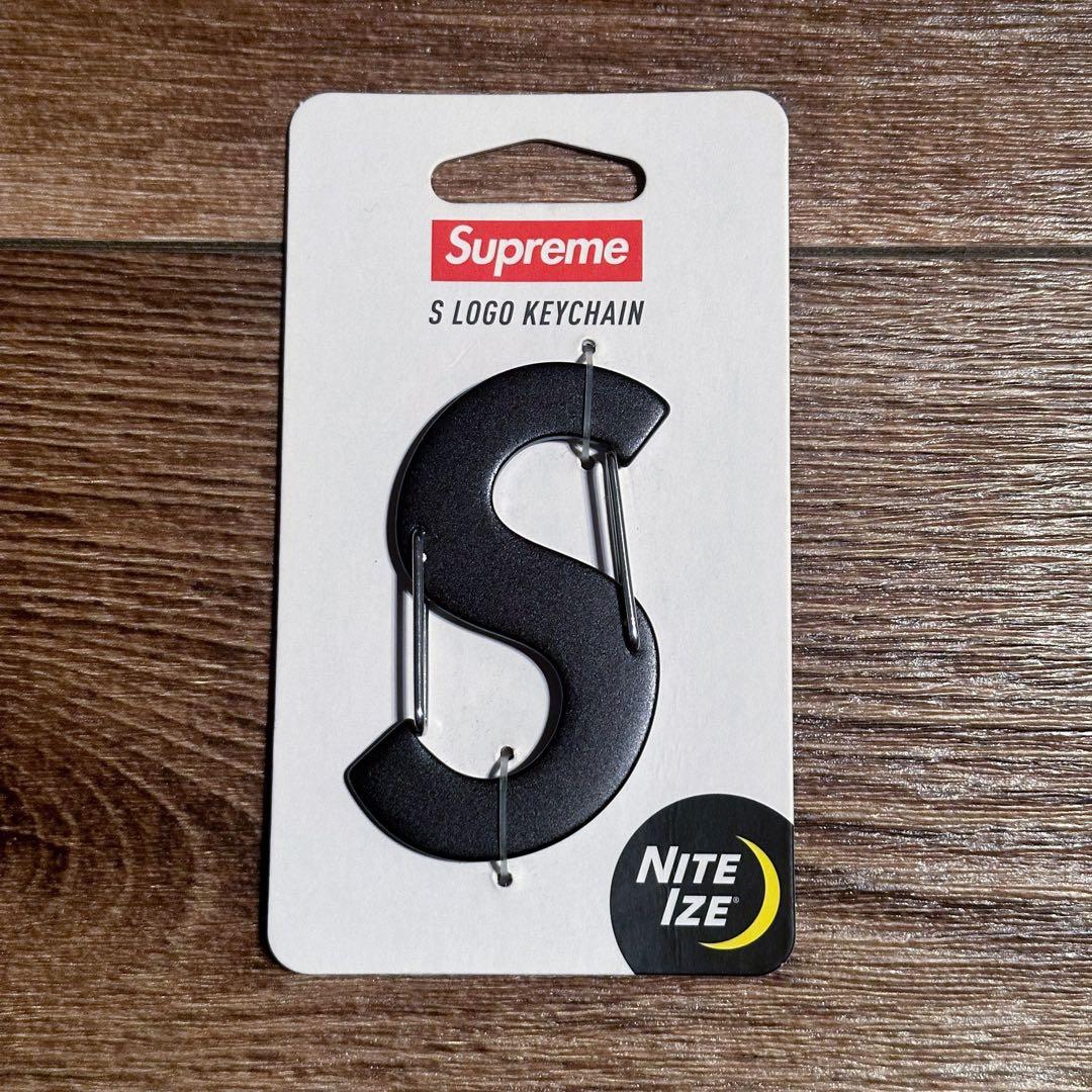 未使用品 Supreme S Logo Keychain 黒 オンライン購入