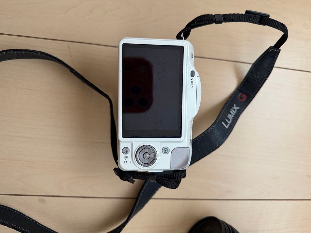 LUMIX DMC-GF3 ミラーレス一眼 Panasonic