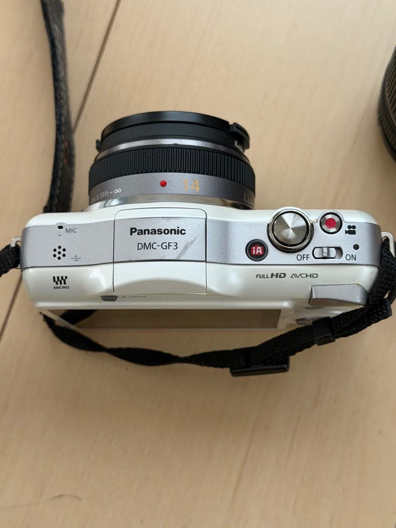 LUMIX DMC-GF3 ミラーレス一眼 Panasonic