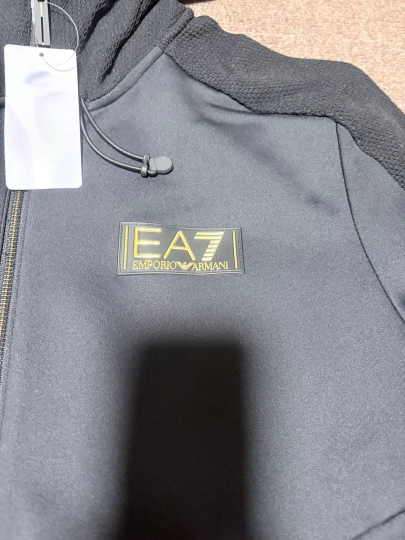 EA7 Emporio Armani フード付きスウェット　セットアップ