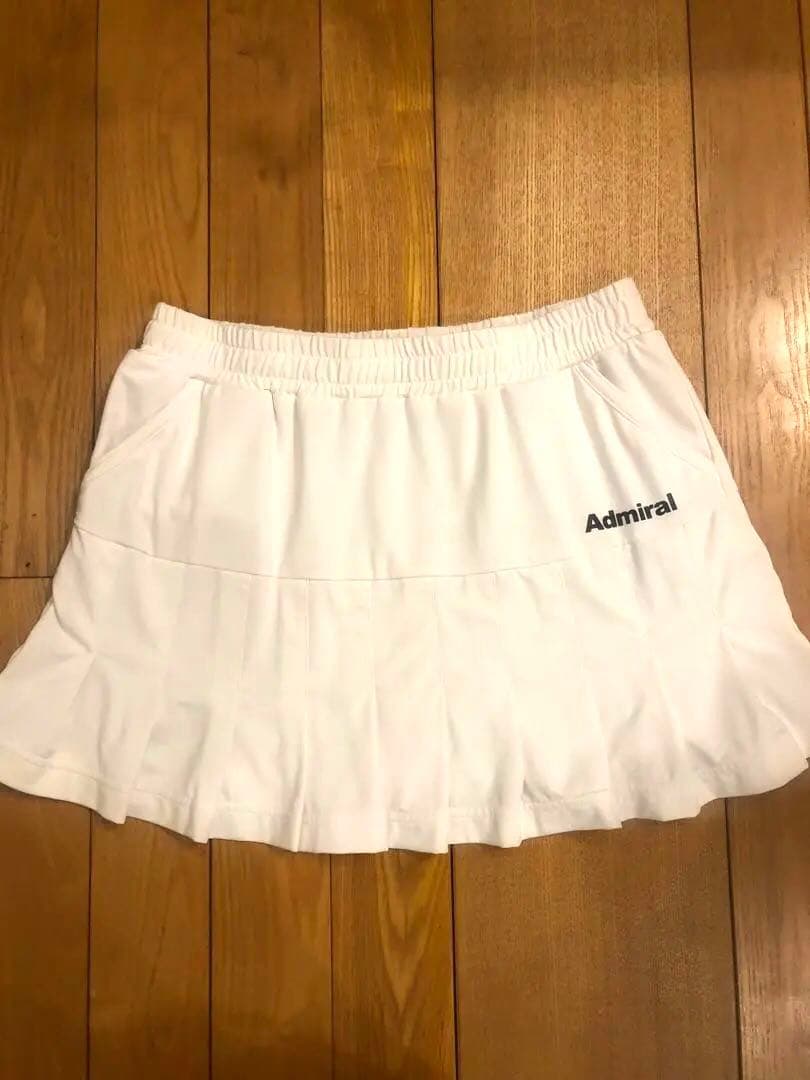 ともみ　Admiral ホワイト フレアスカート
