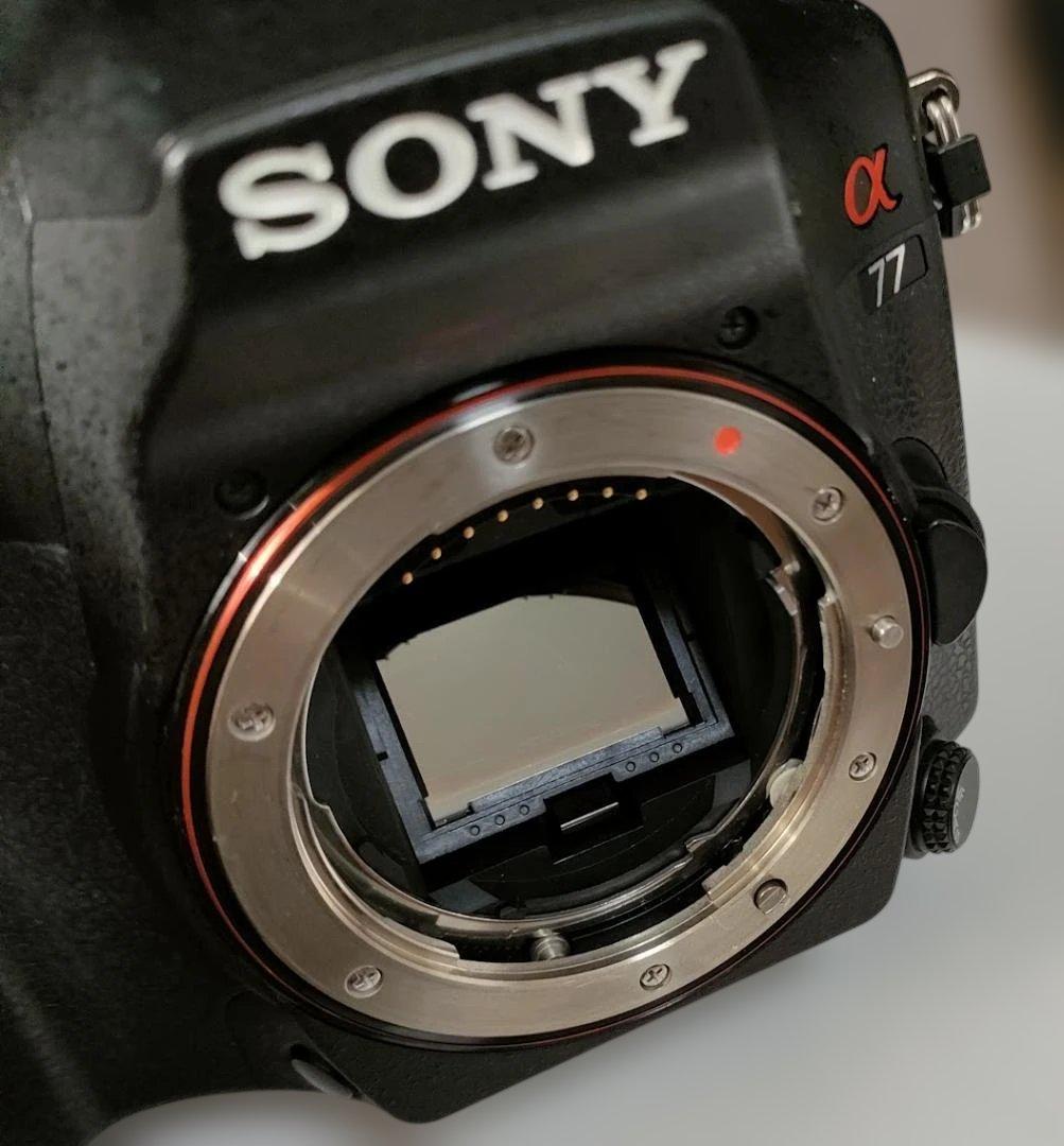 【美品】SONY α77 SLT-A77V レンズ・カメラバッグ付