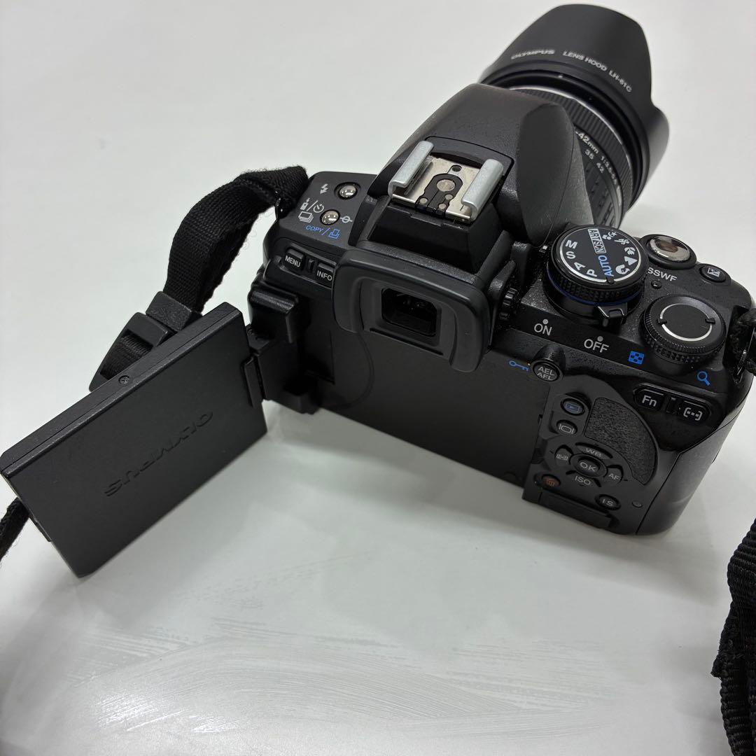 オリンパス E-620 デジタル一眼レフ＋14-42mm レンズセット フード付