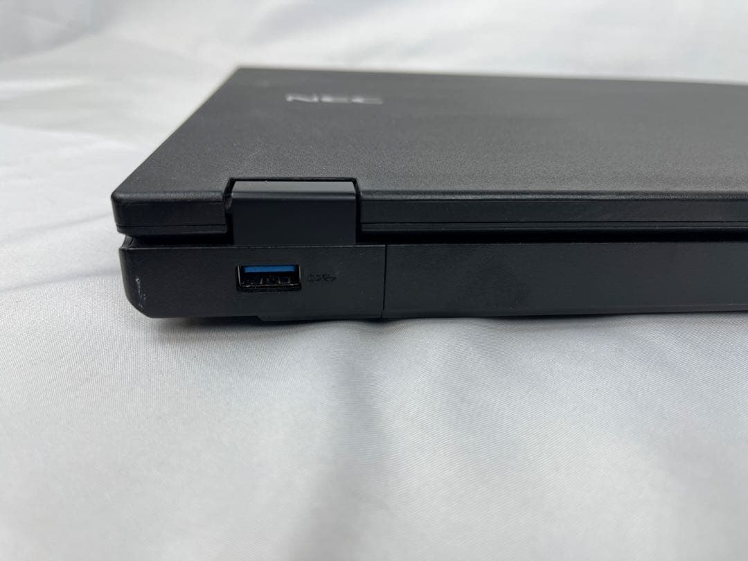 NEC PC-VKM17XZG4 i5-8350U/240GBノートパソコン