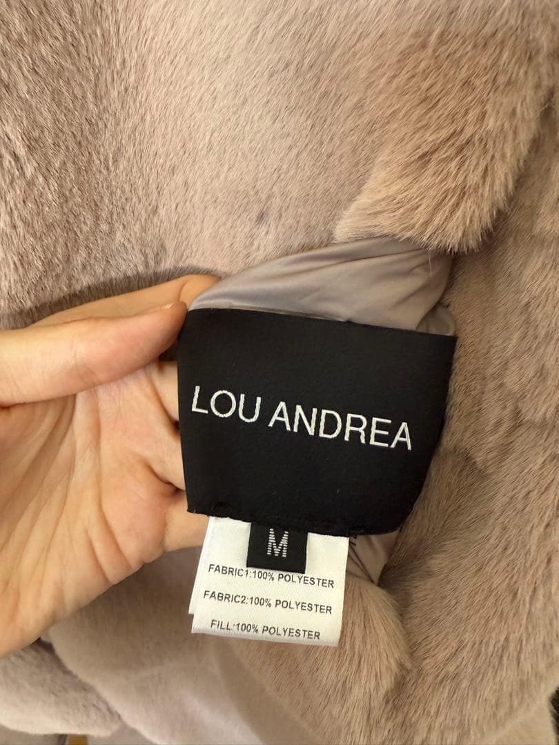 未使用 LOU ANDREA ふわふわファーダウンベスト リバーシブル