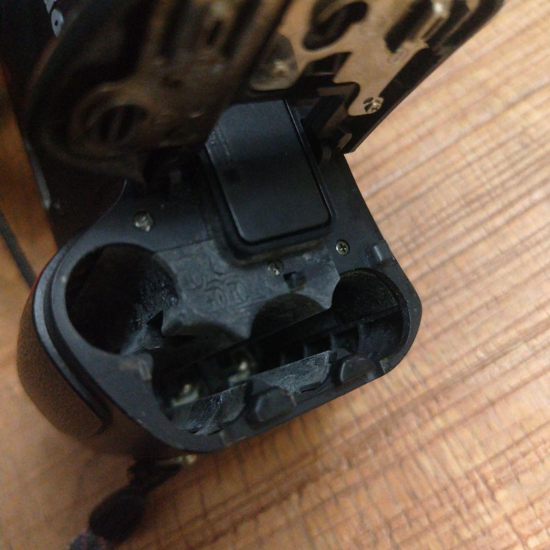 【ジャンク】Nikon COOLPIX 700 デジタルカメラ 本体と取扱説明書