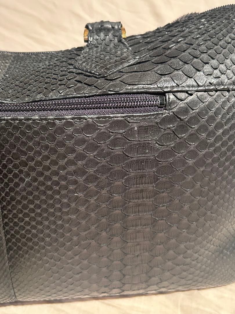高品質　日本製　 本物ダイヤモンドパイソン 革　JRA認定 ボストンバッグ