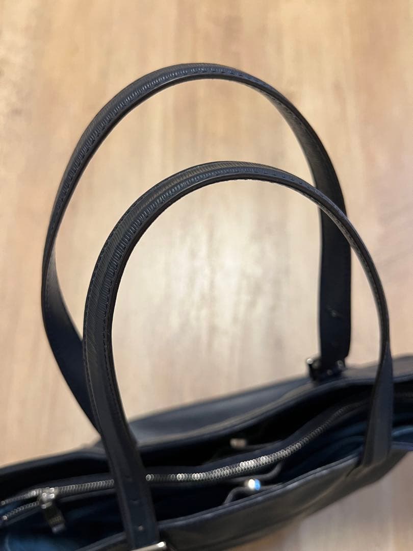 【美品】 【週末限定値下げ】TAKEO KIKUCHIトートバッグ通勤通学 A4