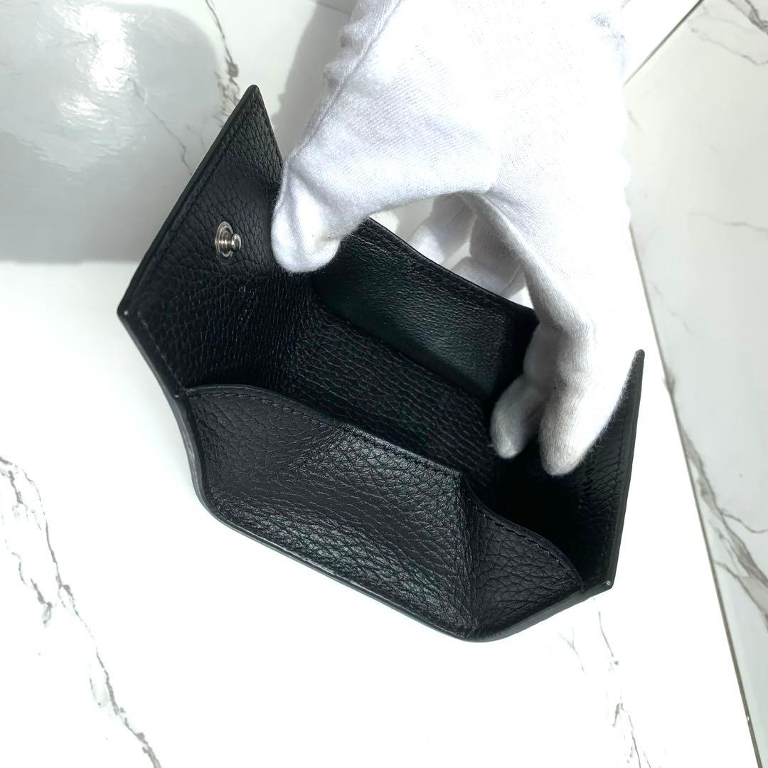 【現行品】極美品 グッチ GUCCI ロゴ ケース 小銭入れ ブラック