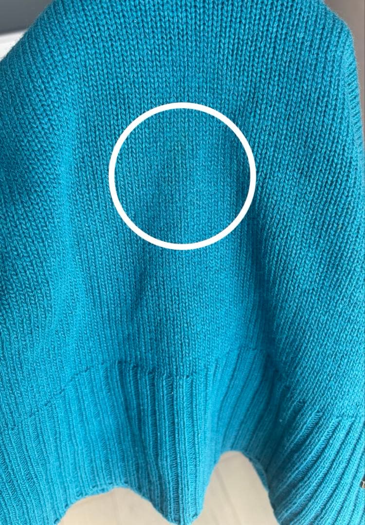 GUCCI ターコイズ クルーネックニット★レディースOK ★GGプレート付き