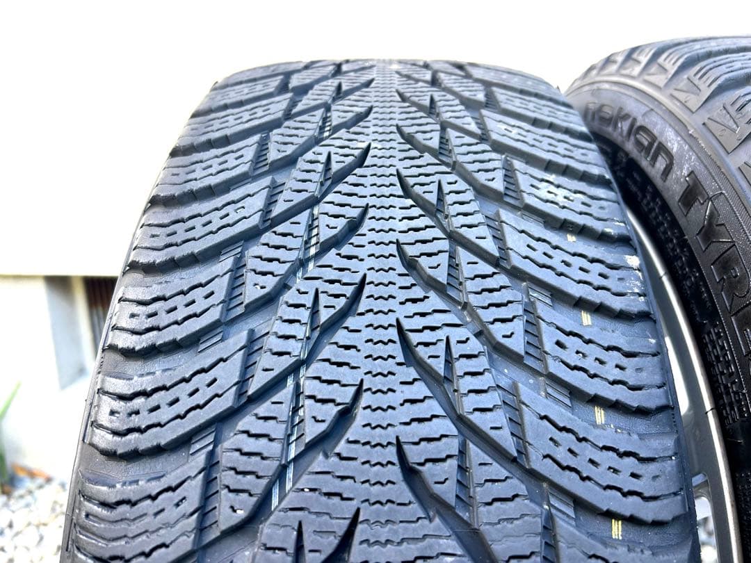 ⭐︎早い者勝ち⭐︎BMW17inchランフラットスタッドレスセット⭐︎F40F44⭐︎