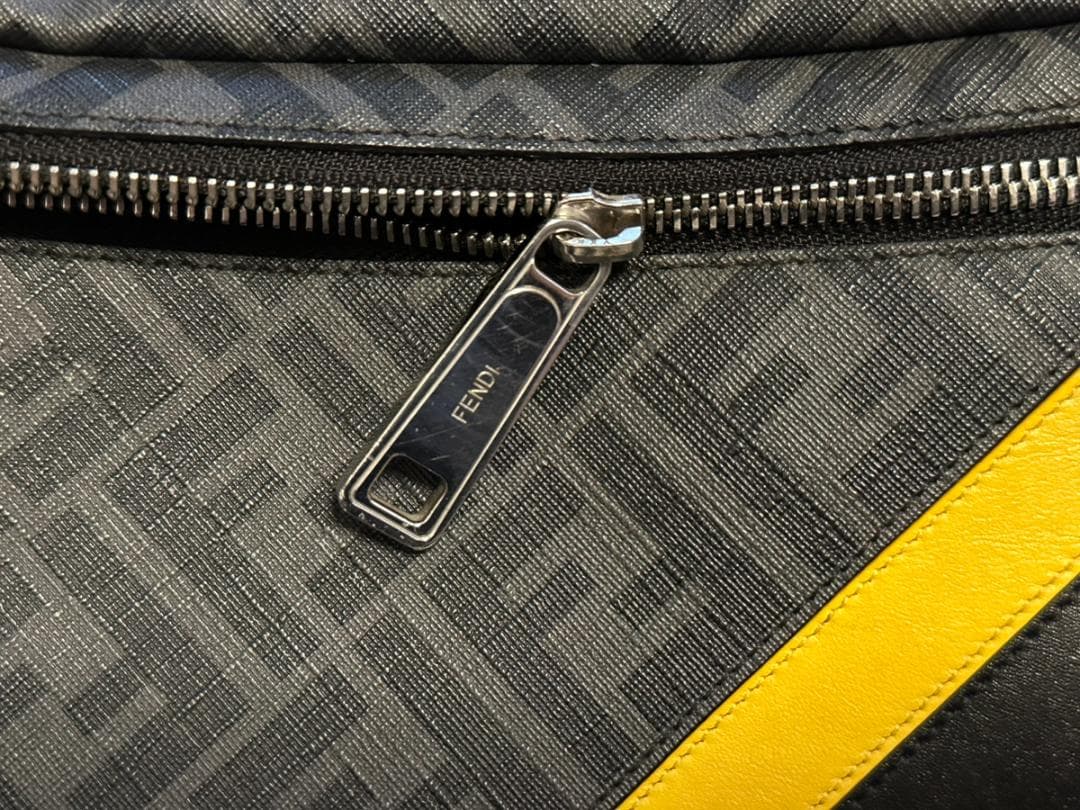 【訳アリ特価】FENDI フェンディ ボディバッグ メンズ