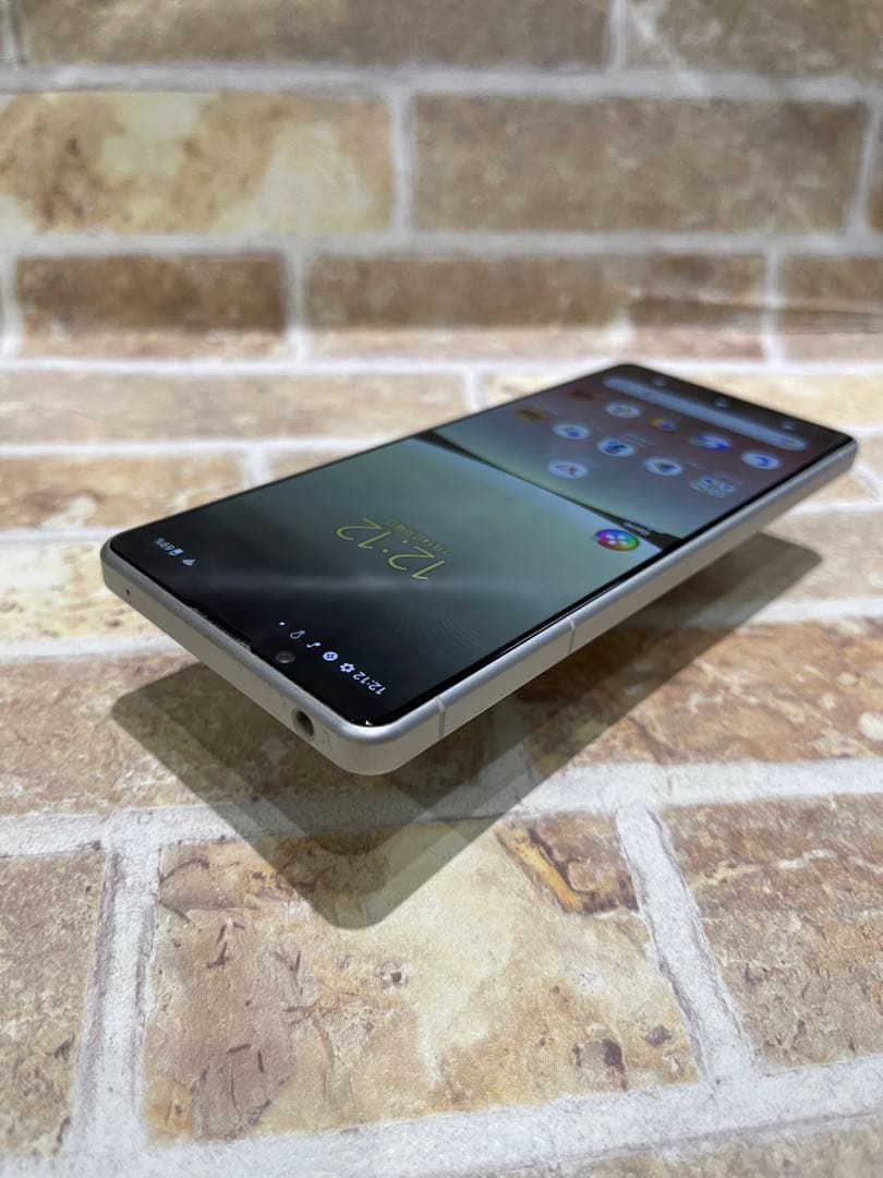 SIMフリー Xperia 5 Ⅳ 128GBエクリュホワイト 電池良好