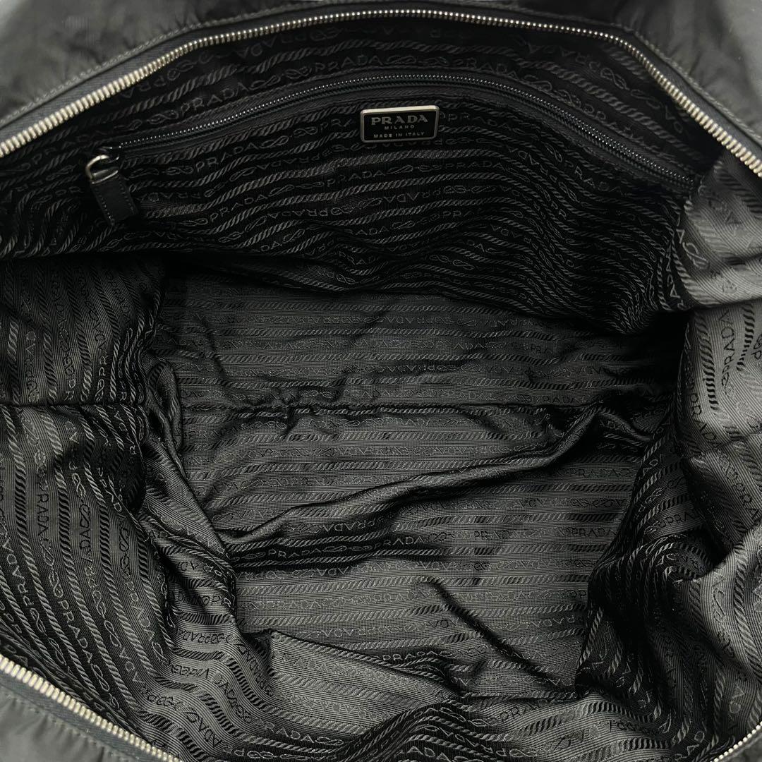 PRADA プラダ　ボストンバッグ　トートバッグ　大容量　旅行バッグ　ナイロン