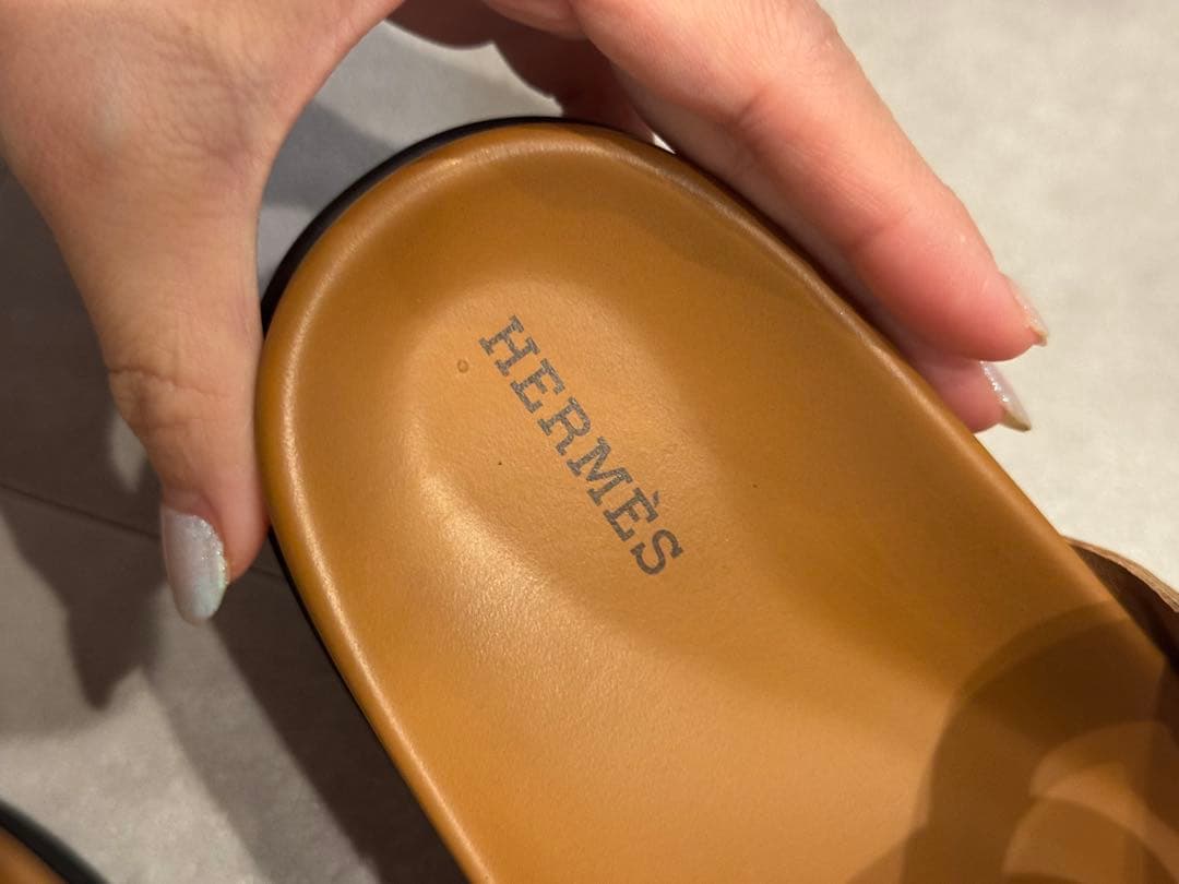 HERMES サンダル エクストラ キャメル