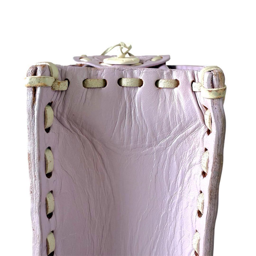 あ*ん様 良品　カービングトライブス　マエストラS ラベンダー　ハンドバッグ