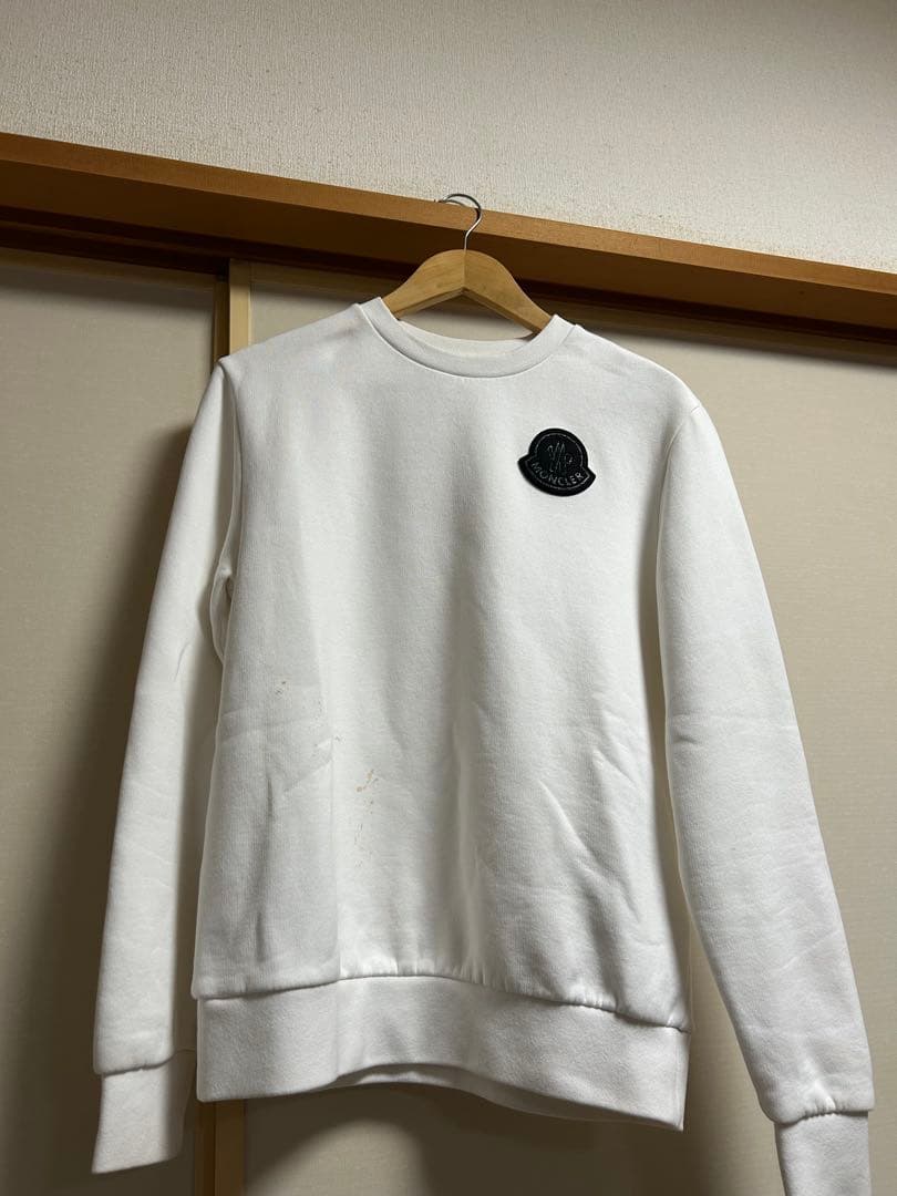 モンクレールホワイト クルーネック スウェット